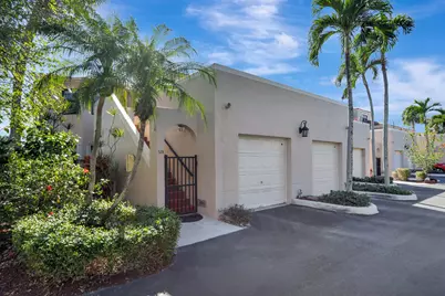 6646 Villa Sonrisa Drive #520, Boca Raton, FL 33433 - Photo 2