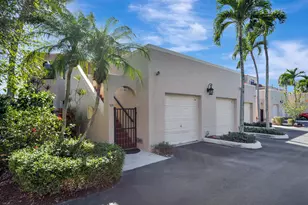 6646 Villa Sonrisa Dr, Boca Raton, FL 33433 - Photo 2