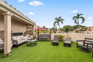 6646 Villa Sonrisa Dr, Boca Raton, FL 33433 - Photo 4