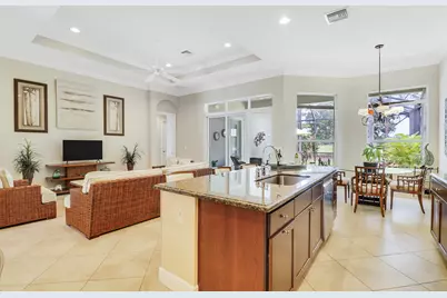 9556 SW Nuova Way, Port Saint Lucie, FL 34986 - Photo 14