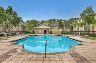 1400 S Crestwood Ct S, Royal Palm Beach, FL 33411 - Photo 34