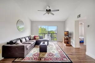 1400 S Crestwood Ct S, Royal Palm Beach, FL 33411 - Photo 2