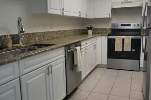 1400 S Crestwood Ct S, Royal Palm Beach, FL 33411 - Photo 10