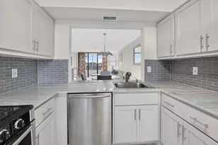 2070 Homewood Blvd, Delray Beach, FL 33445 - Photo 6