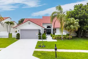 19325 Cherry Hills Terrace, Boca Raton, FL 33498 - Photo 2