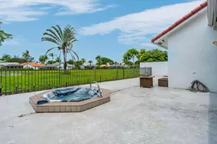 19325 Cherry Hills Terrace, Boca Raton, FL 33498 - Photo 54
