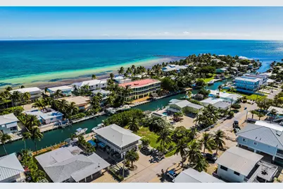149 Iroquois Drive, Islamorada, FL 33036 - Photo 2