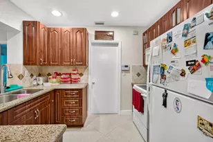 7105 NW 68th Ave, Tamarac, FL 33321 - Photo 28