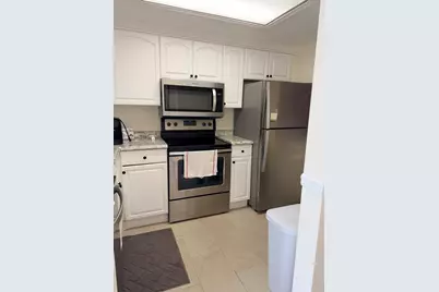 1630 Embassy Drive #104, West Palm Beach, FL 33401 - Photo 2