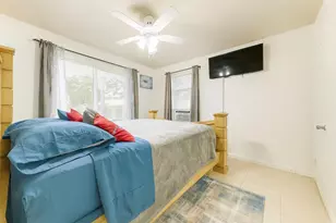 1935 Taylor St, Hollywood, FL 33020 - Photo 4