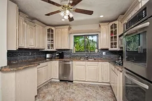 9708 Erica Ct, Boca Raton, FL 33496 - Photo 20