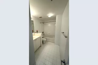 5800 W Sample #307, Coral Springs, FL 33067 - Photo 8