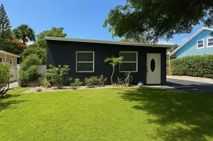 418 52nd St, West Palm Beach, FL 33407 - Photo 1