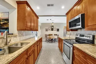 501 NE 28th St, Wilton Manors, FL 33334 - Photo 4