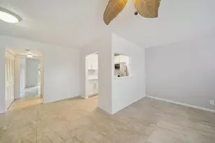 114 Northampton F, West Palm Beach, FL 33417 - Photo 6