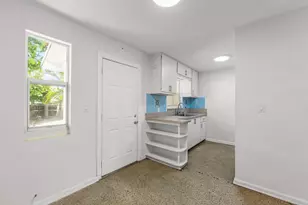 429 Lytle St, West Palm Beach, FL 33405 - Photo 10