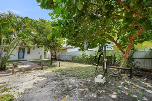 429 Lytle St, West Palm Beach, FL 33405 - Photo 20