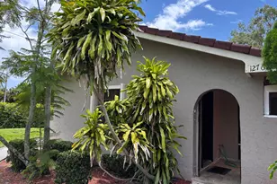 12761 Westhampton Cir, Wellington, FL 33414 - Photo 2