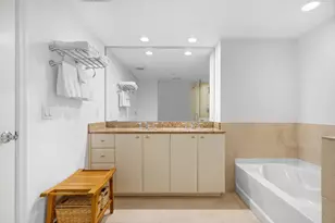 610 W Las Olas Blvd, Fort Lauderdale, FL 33312 - Photo 16