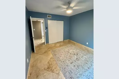 2400 NE 33rd Avenue #208, Fort Lauderdale, FL 33305 - Photo 12