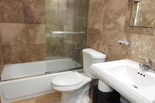1872 NE 46th St, Fort Lauderdale, FL 33308 - Photo 6