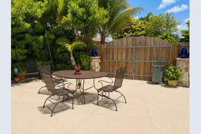 17202 SW 149th Place, Miami, FL 33187 - Photo 14