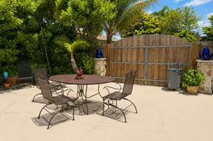 17202 SW 149th Pl, Miami, FL 33187 - Photo 14