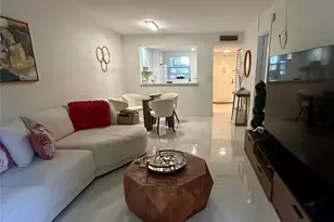 3060 Holiday Springs Blvd, Margate, FL 33063 - Photo 8