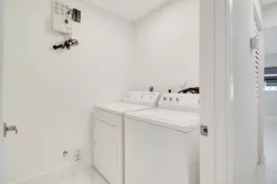 8055 Sweetbriar Way, Boca Raton, FL 33496 - Photo 16