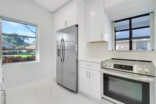 8055 Sweetbriar Way, Boca Raton, FL 33496 - Photo 4