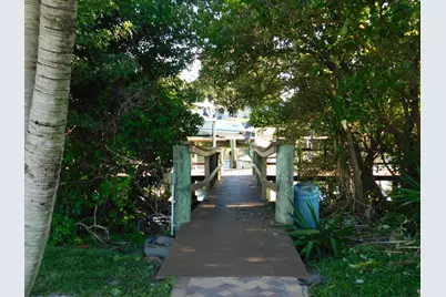 735 Hummingbird Way #201, North Palm Beach, FL 33408 - Photo 10