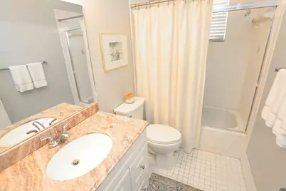 15061 Durham Lane, Davie, FL 33331 - Photo 32