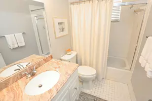 15061 Durham Ln, Davie, FL 33331 - Photo 32