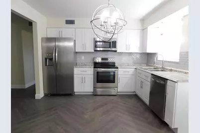 741 Hummingbird Way #2, North Palm Beach, FL 33408 - Photo 4
