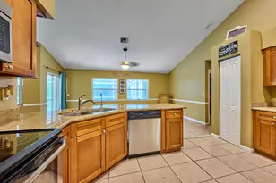 16405 90th St N, The Acreage, FL 33470 - Photo 40