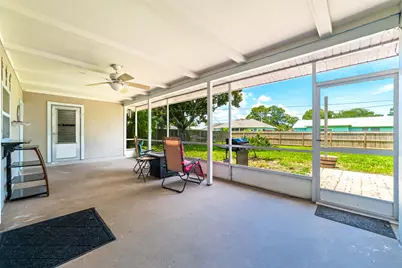 542 Saunders Street, Sebastian, FL 32958 - Photo 18