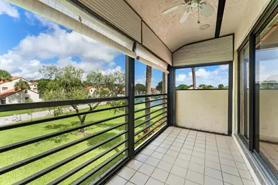 18 VÃ­a De Casas Sur #205, Boynton Beach, FL 33426 - Photo 22