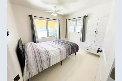825 NE 6th Street #2, Hallandale Beach, FL 33009 - Photo 6