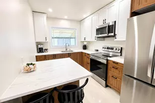 825 NE 6th St, Hallandale Beach, FL 33009 - Photo 2
