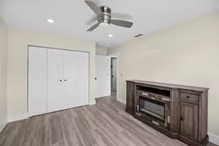 160 NE Twylite Terrace, Port Saint Lucie, FL 34983 - Photo 24