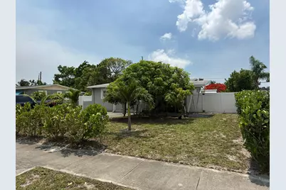 4161 NW 11th Avenue, Oakland Park, FL 33309 - Photo 2