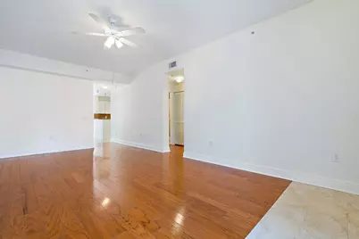 2803 Sarento Place #110, Palm Beach Gardens, FL 33410 - Photo 8