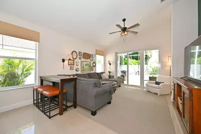 6403 C Durham Drive, Lake Worth, FL 33467 - Photo 14