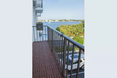 301 Croton Avenue #303, Lantana, FL 33462 - Photo 16