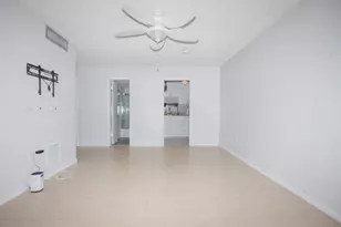 301 Croton Ave, Lantana, FL 33462 - Photo 4