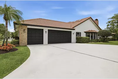15395 Meadow Wood Drive, Wellington, FL 33414 - Photo 34