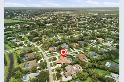 15395 Meadow Wood Drive, Wellington, FL 33414 - Photo 38