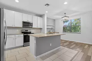 325 NW 33rd Ln, Pompano Beach, FL 33069 - Photo 10