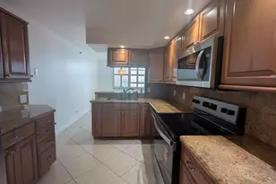 105 Lake Emerald, Oakland Park, FL 33309 - Photo 20