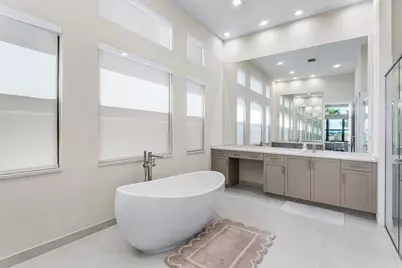 13207 Feathering Way, Palm Beach Gardens, FL 33412 - Photo 16
